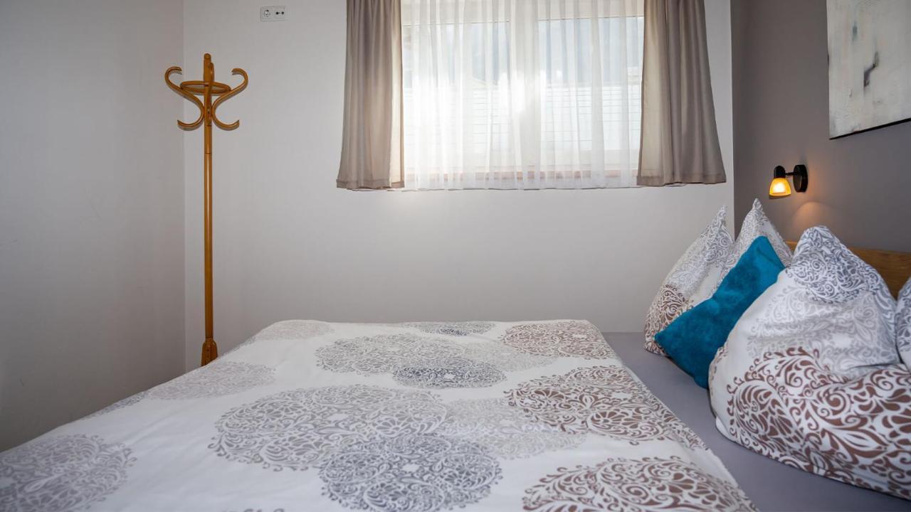 Appartement Alexandra Neukirchen am Grossvenediger Luaran gambar
